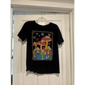 Women's L Electric Pink Mushroom Stay Trippy S/S Embroidered T-Shirt Medium